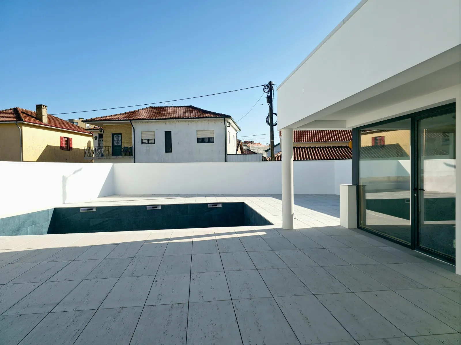 Apartamento T3 novo no centro de Paços de Ferreira