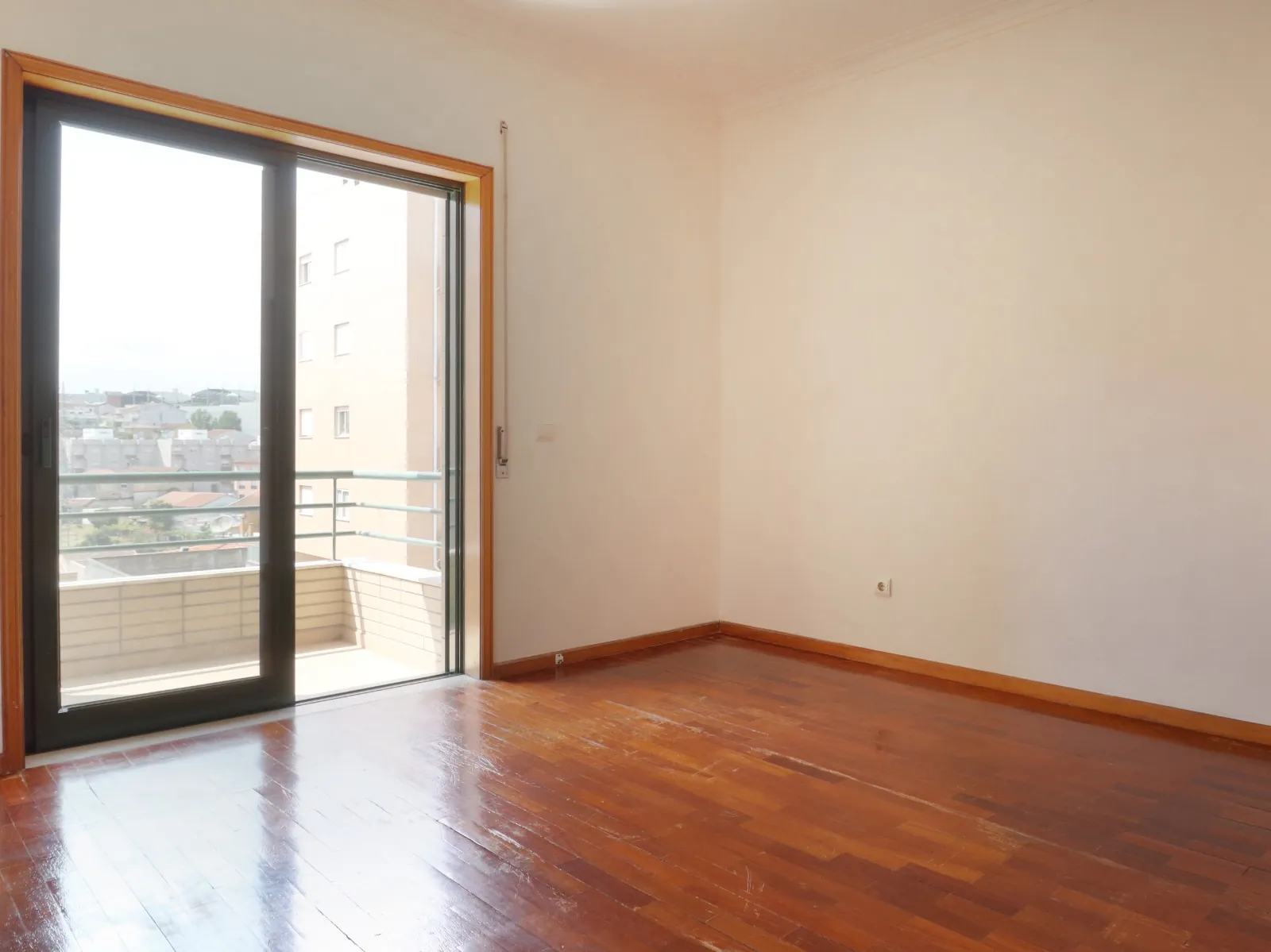 Apartamento T4 usado em Rio Tinto, Gondomar