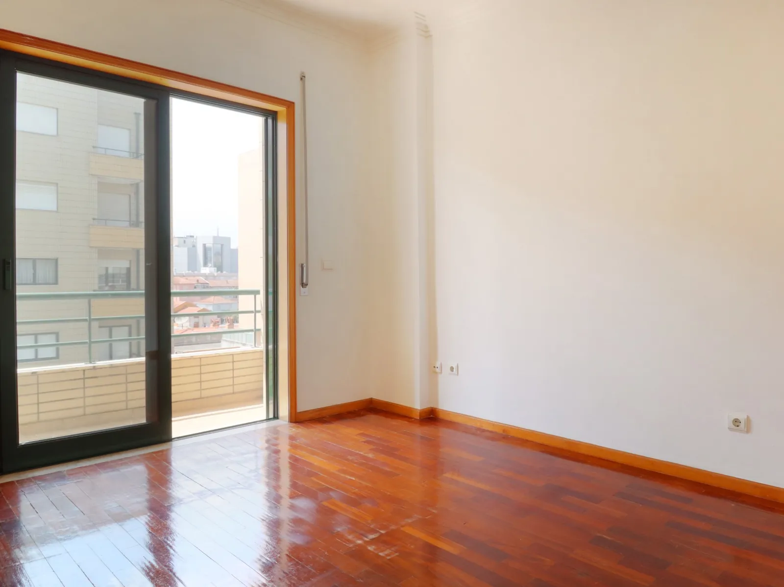 Apartamento T4 usado em Rio Tinto, Gondomar
