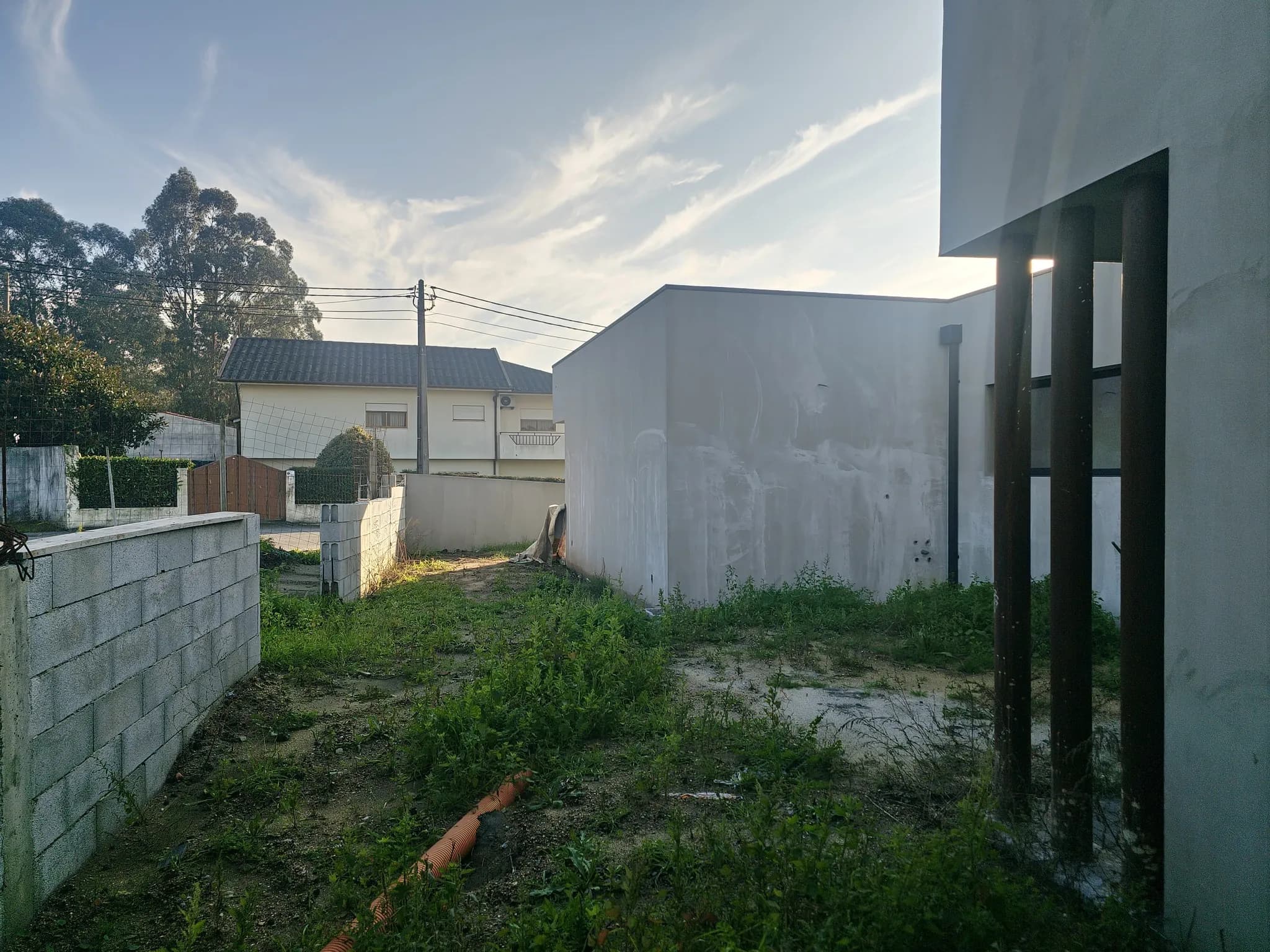 Moradia térrea isolada T4 em Nespereira, Lousada